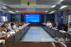 压紧压实“党政同责、一岗双责